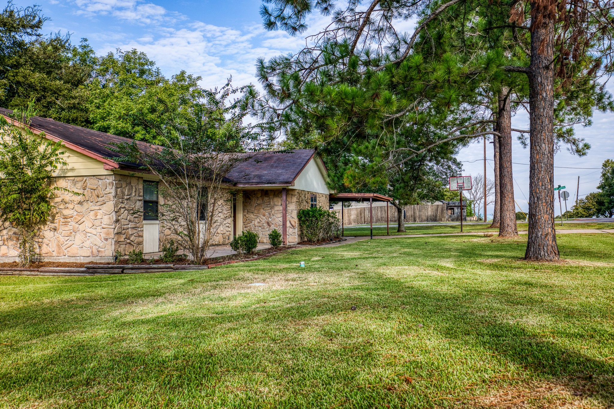 3020 Bluebonnet Boulevard Brenham TX 77833