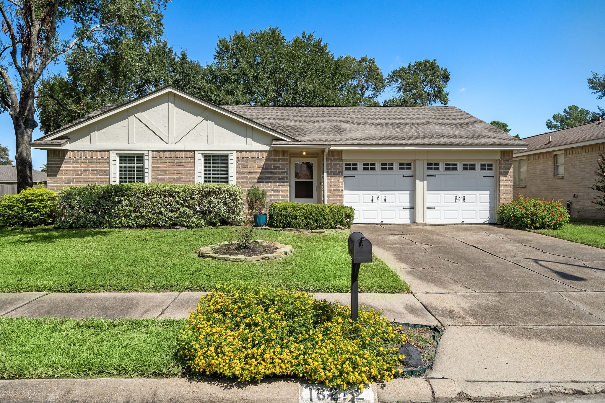 16222 Sky Blue Lane Houston TX 77095