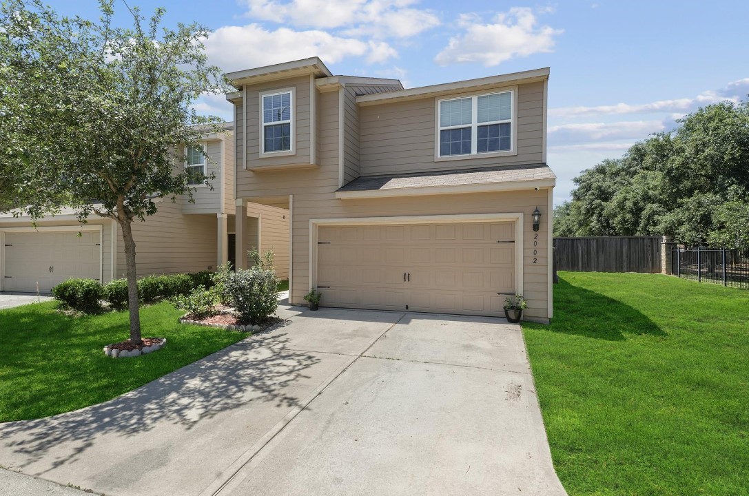 2002 Sweet Lilac Drive Houston TX 77090