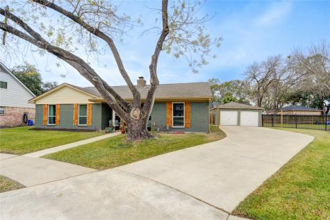 11706 Kenzie Court Meadows Place TX 77477