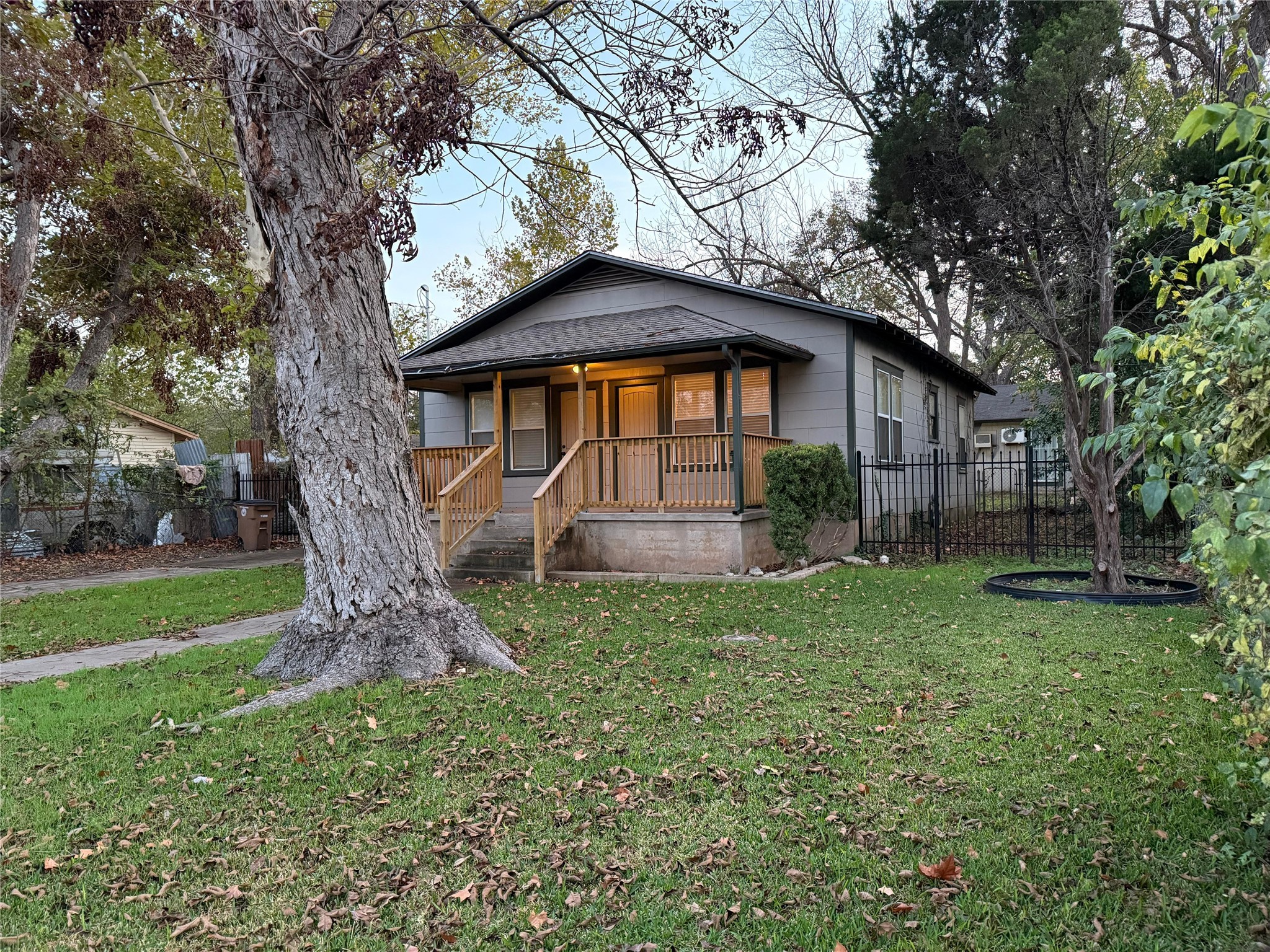505 W Elliott Austin TX 78753