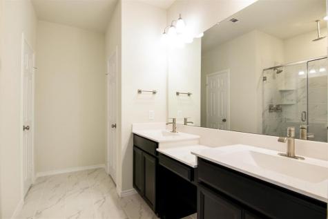 3421 Avondale View Drive Houston TX 77025