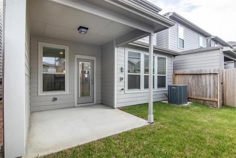 3421 Avondale View Drive Houston TX 77025