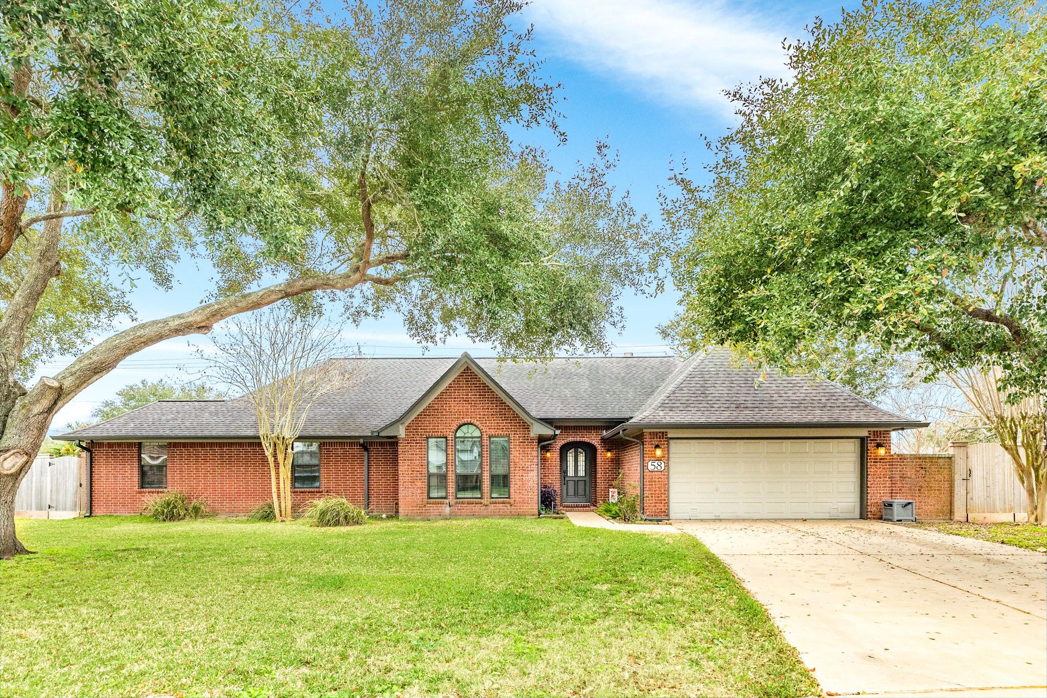 58 Greenvale Court Lake Jackson TX 77566