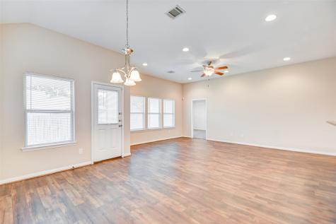 4347 Clover Street Houston TX 77051