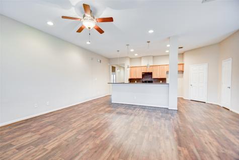 4347 Clover Street Houston TX 77051