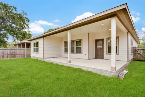 4347 Clover Street Houston TX 77051