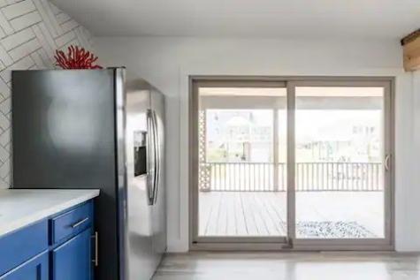 23002 Camino Street Galveston TX 77554