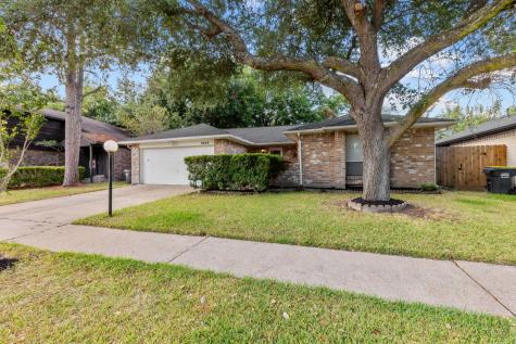 3026 Becket Street Pearland TX 77584