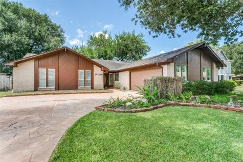 15010 Seahorse Drive Houston TX 77062