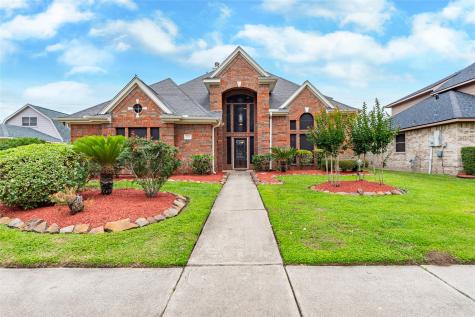 206 Oak Creek Drive League City TX 77573