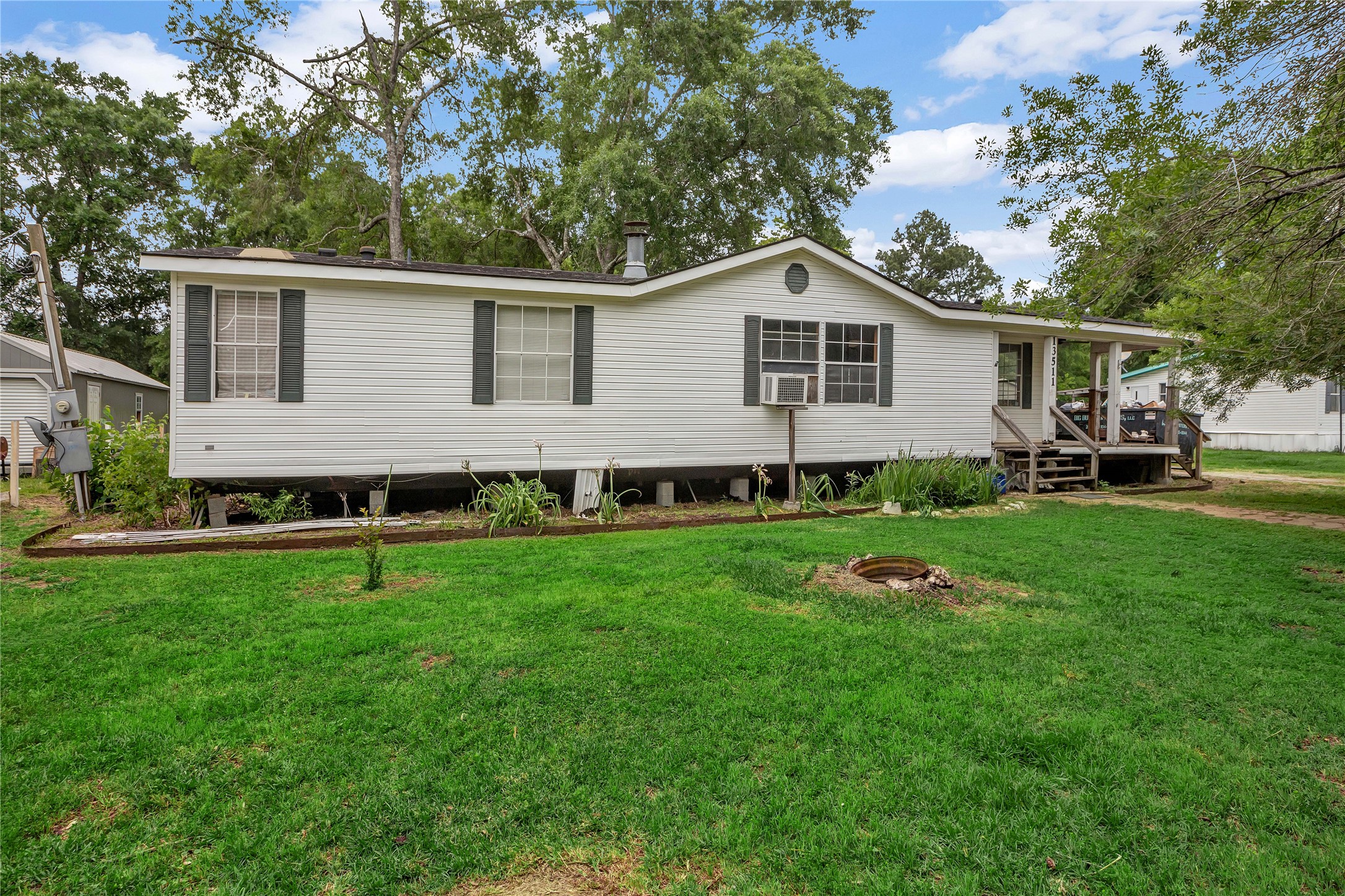 193 County Road 4020 Dayton TX 77535