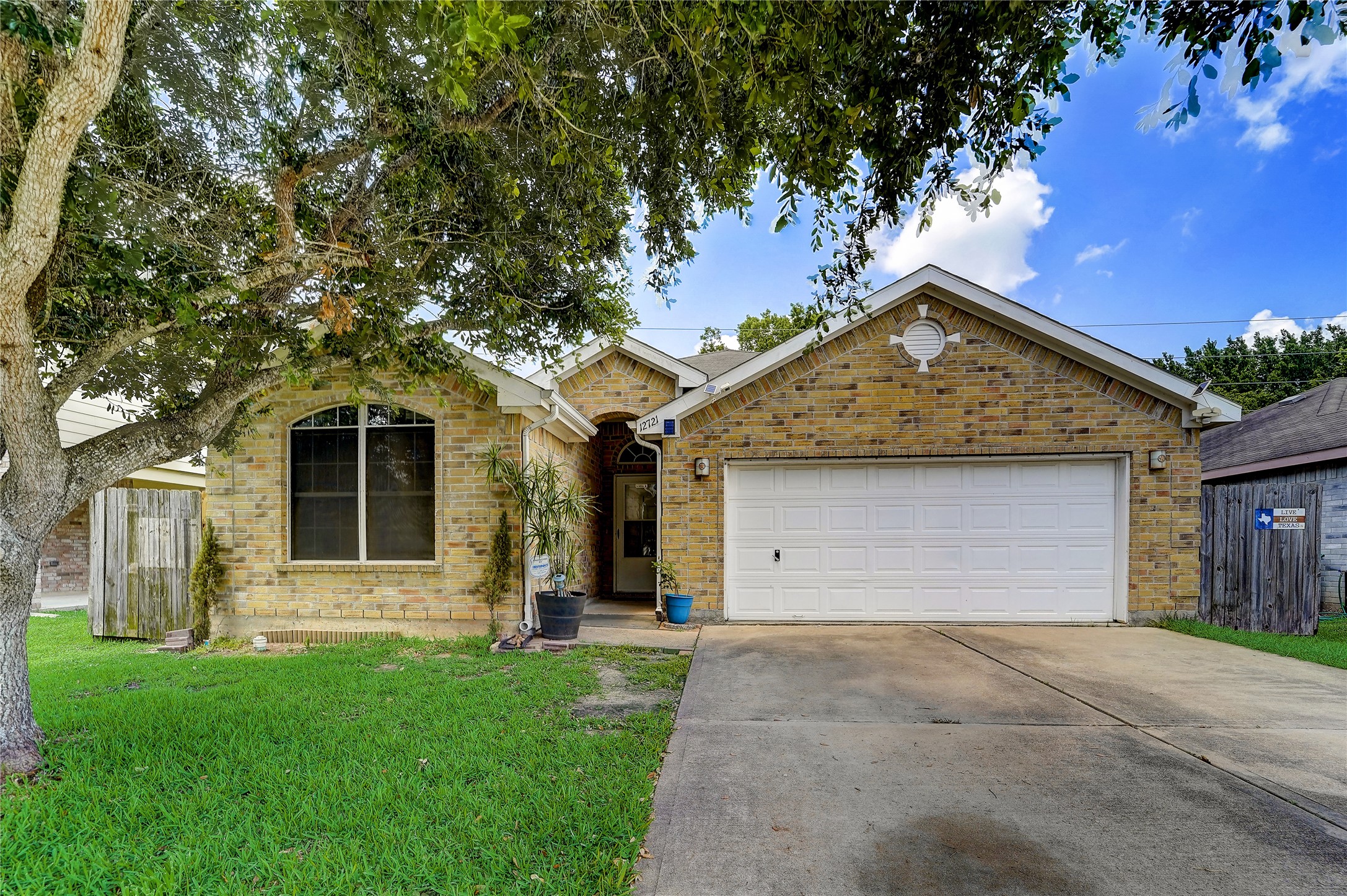 12721 Rio Lindo Street Rosharon TX 77583