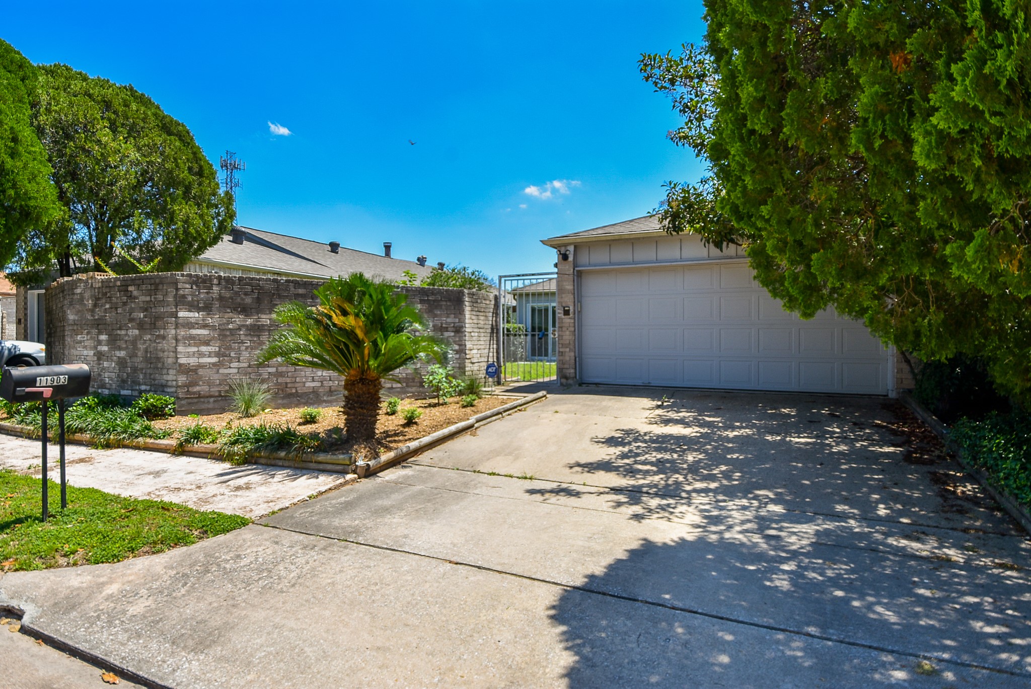 11903 N Youngwood Lane Houston TX 77043