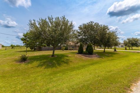 1812 Settlers Court Drive Sealy TX 77474