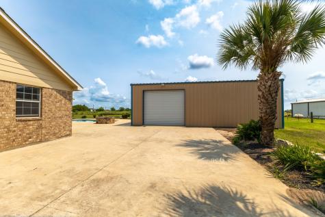 1812 Settlers Court Drive Sealy TX 77474