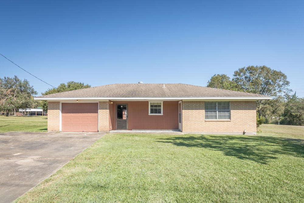 931 Gou Hole Road Cove TX 77523