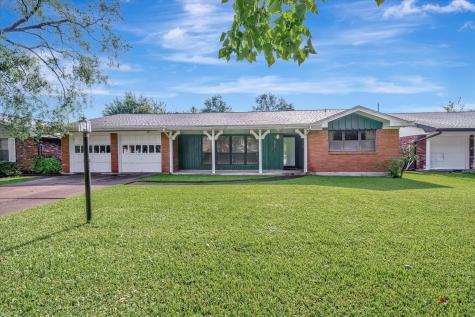 8511 Freewood Street Houston TX 77034