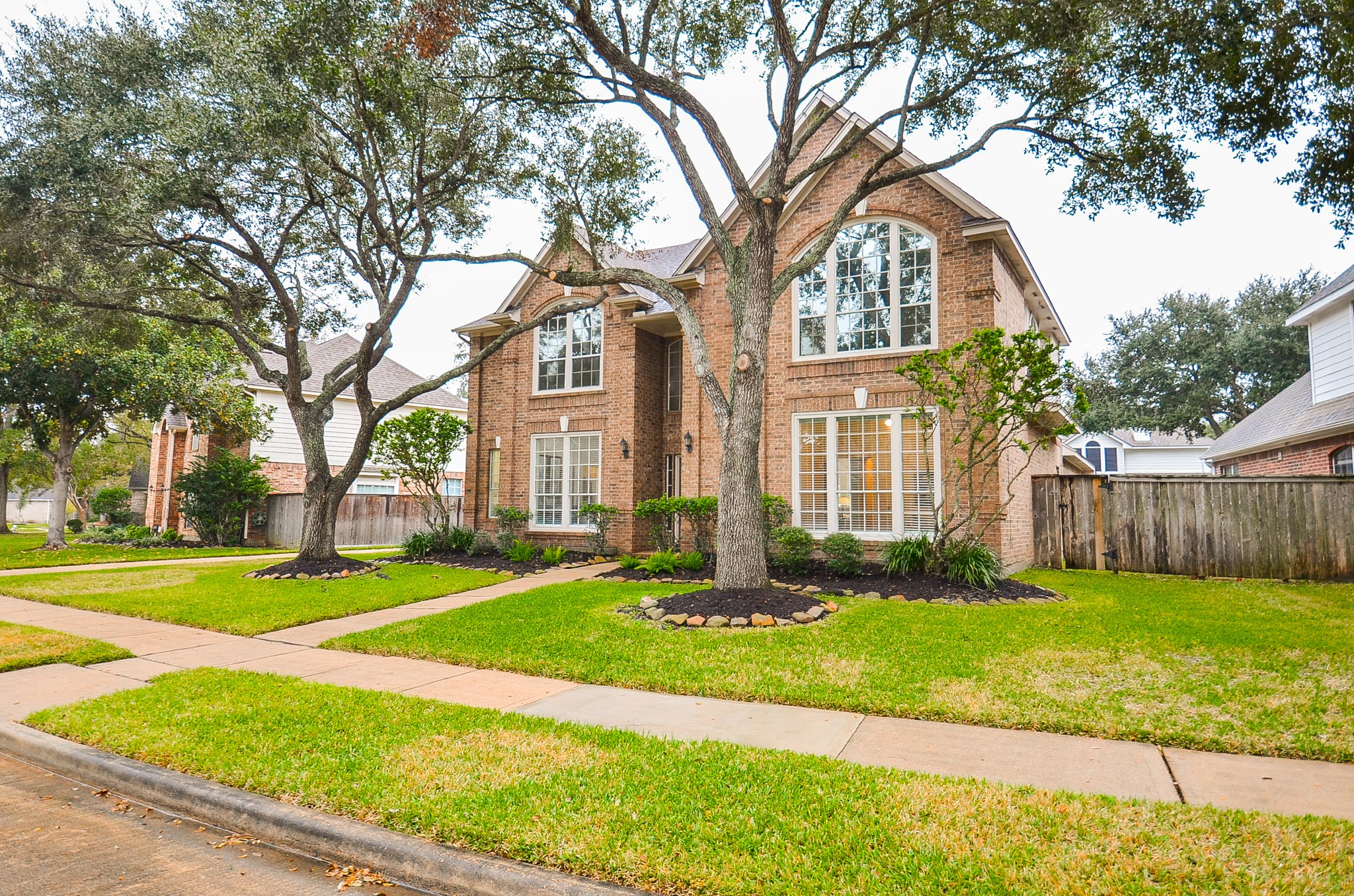 7042 Glenwood Drive Sugar Land TX 77479