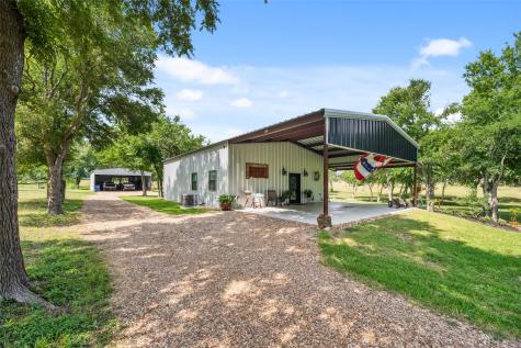 6448 Fm 2 Road Navasota TX 77868