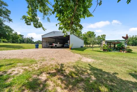 6448 Fm 2 Road Navasota TX 77868