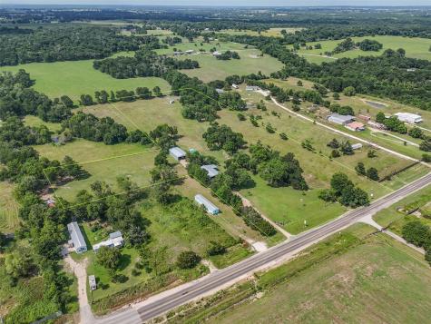 6448 Fm 2 Road Navasota TX 77868