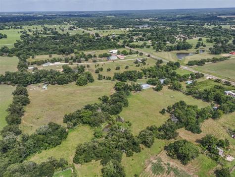 6448 Fm 2 Road Navasota TX 77868