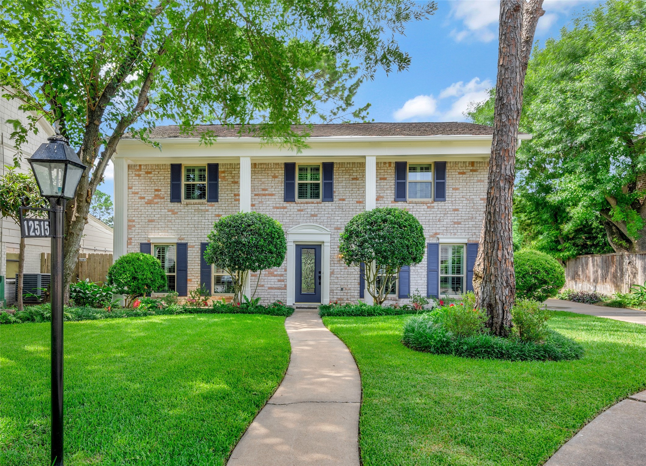 12515 Mooredale Lane Houston TX 77024