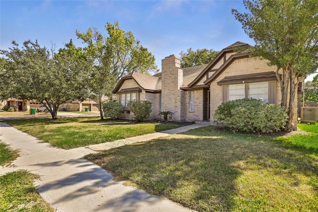 601 Briarclift Lane Baytown TX 77521