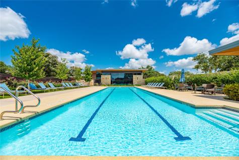 1611 Tonkawa Trail Katy TX 77493