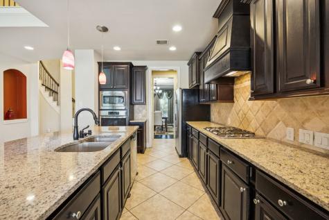 1611 Tonkawa Trail Katy TX 77493