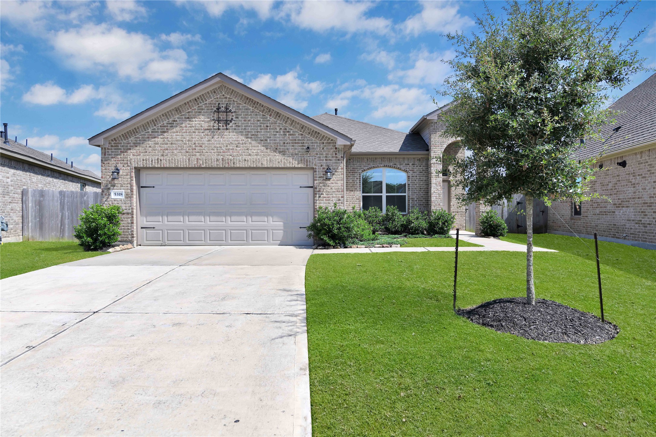 5318 Abbeville Court Dickinson TX 77539