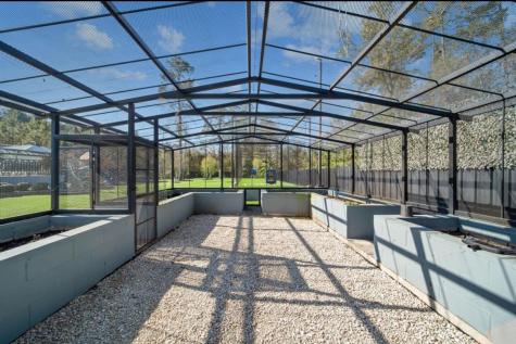 12 County Road 3558 Cleveland TX 77327