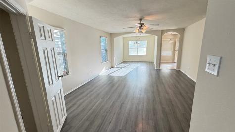 914 Crestmont Trail Drive Missouri City TX 77489