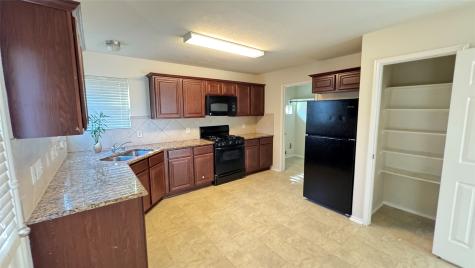 914 Crestmont Trail Drive Missouri City TX 77489