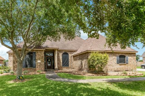 704 Oleander Street Lake Jackson TX 77566