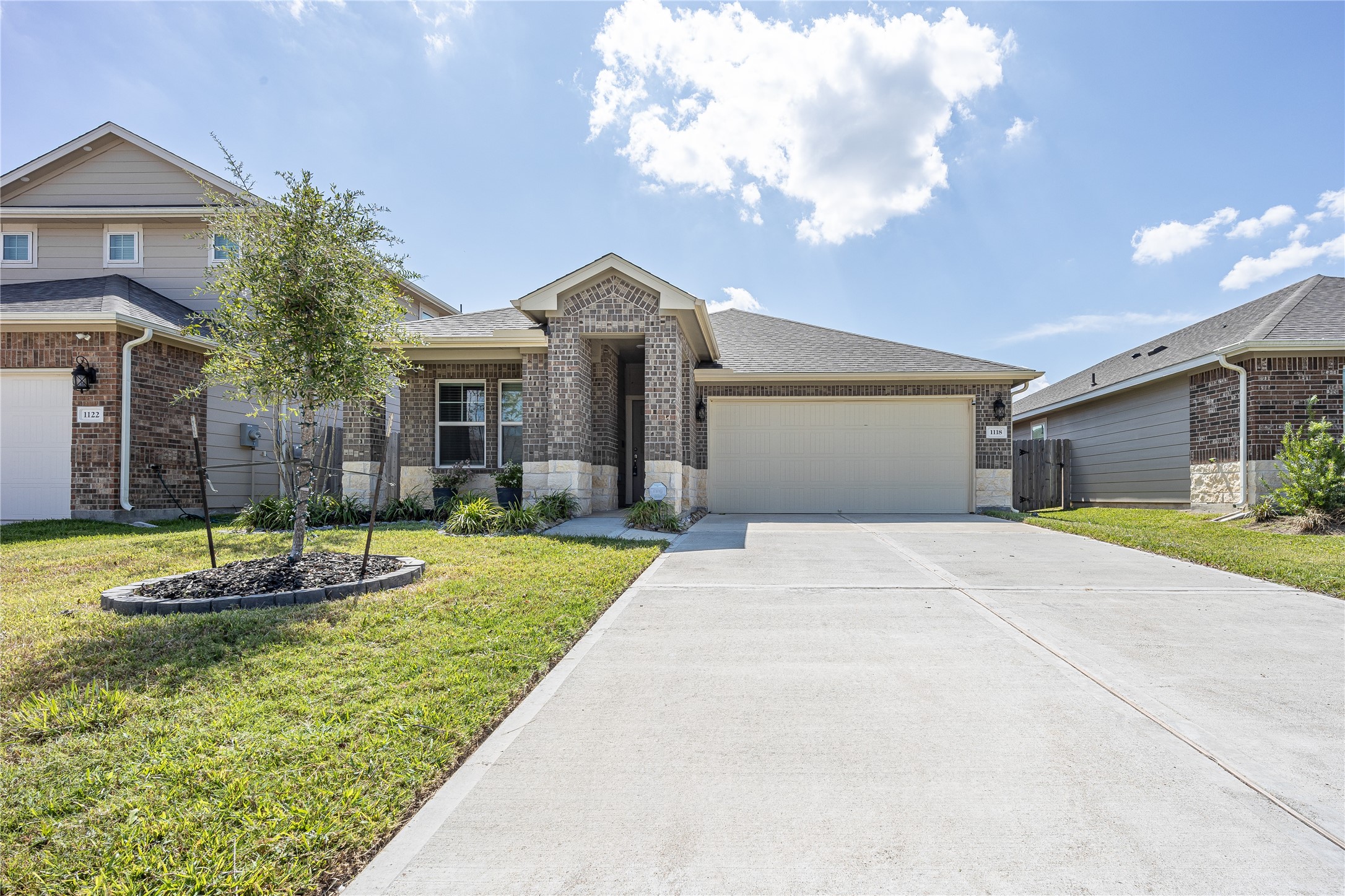1118 Modesto Drive Rosharon TX 77583