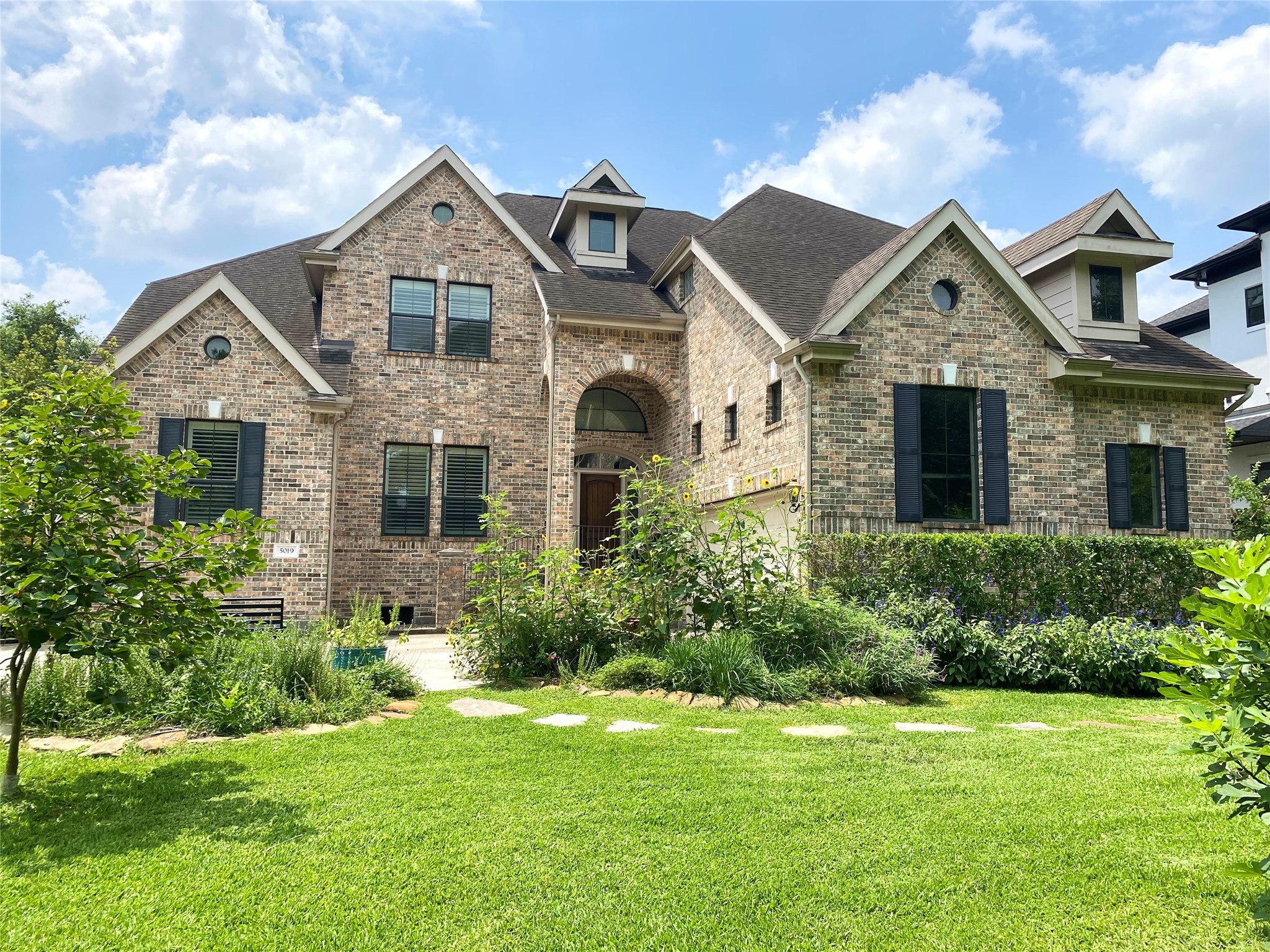 5019 Carew Street Houston TX 77096