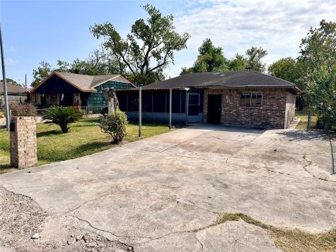 7422 Howton Street Houston TX 77028
