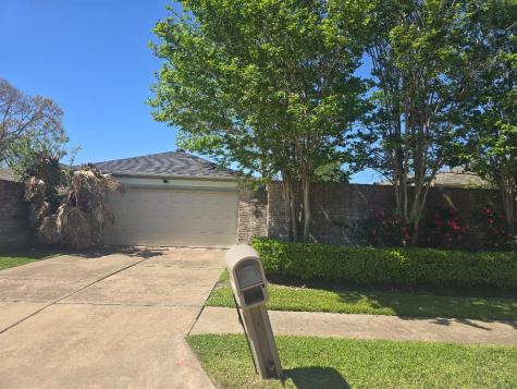 16142 New Field Drive Houston TX 77082