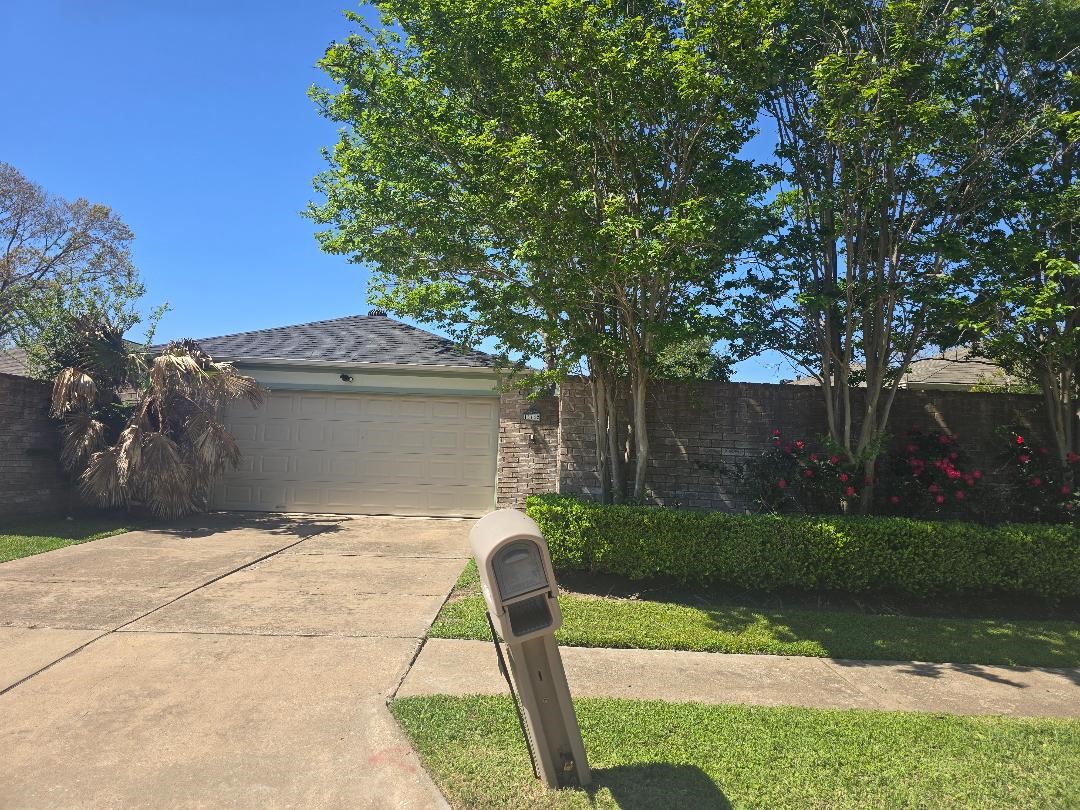 16142 New Field Drive Houston TX 77082