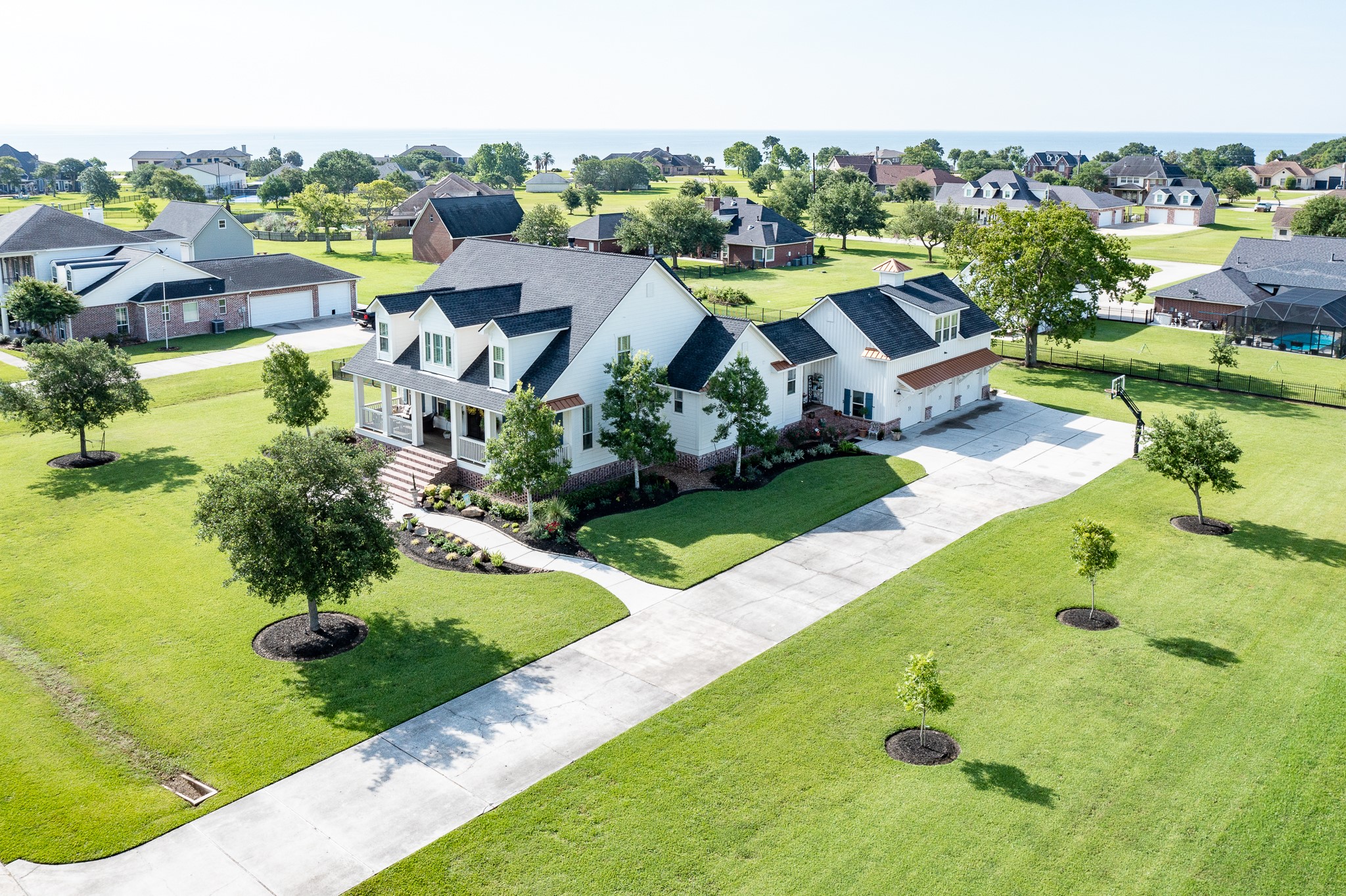9022 Water Point Drive Beach City TX 77523