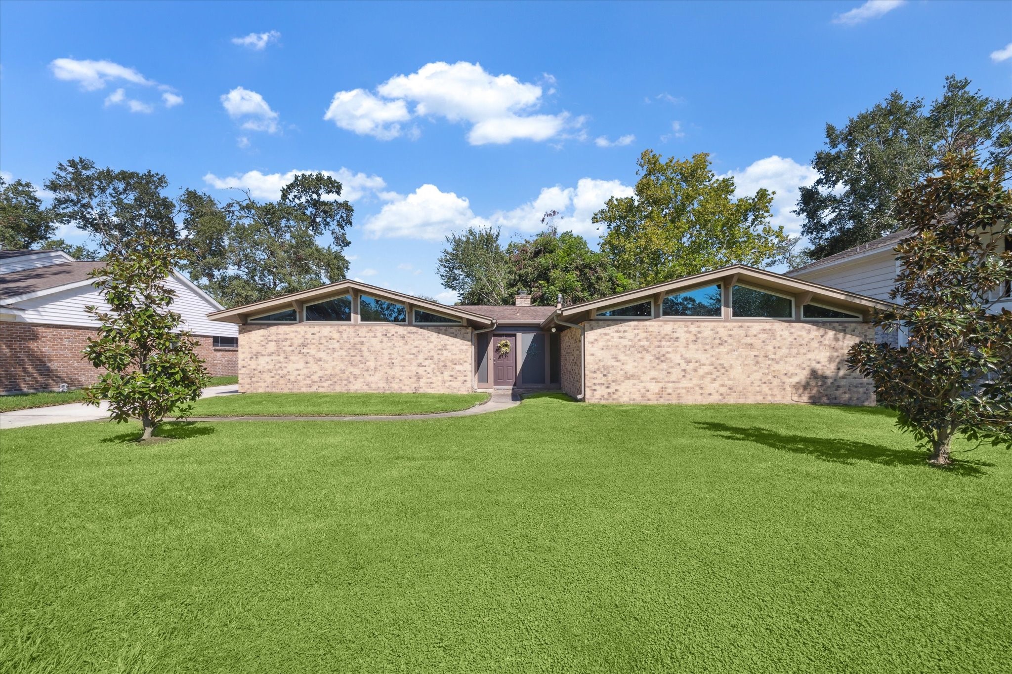 343 Forest Lake Drive Seabrook TX 77586