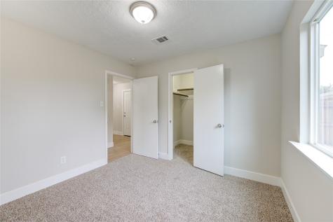 328 Meadow Wood Court League City TX 77573