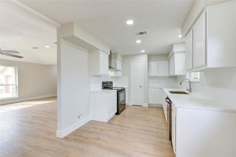 328 Meadow Wood Court League City TX 77573