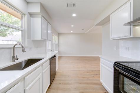 328 Meadow Wood Court League City TX 77573