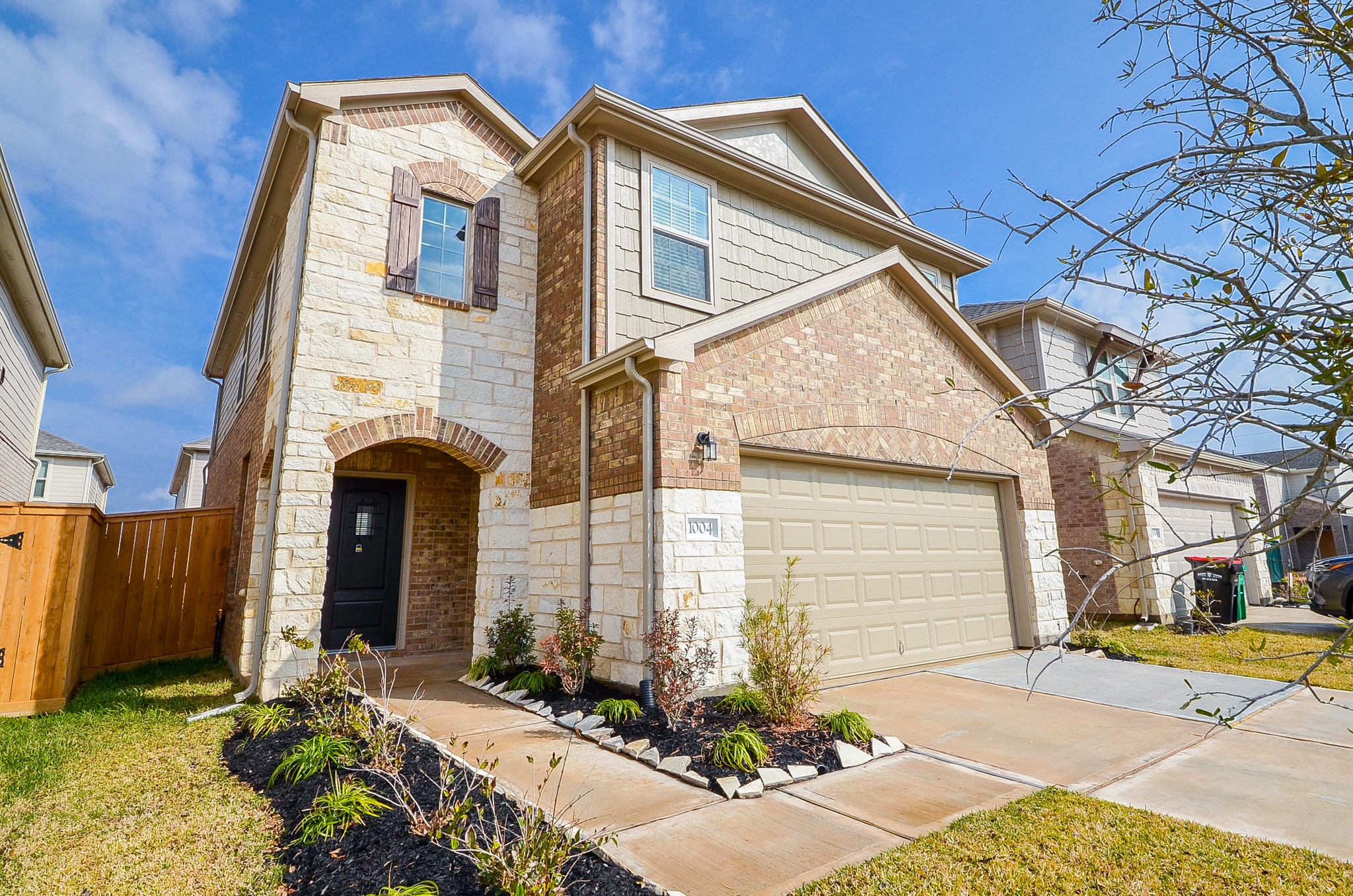 1004 Laguna Cove Drive Katy TX 77493