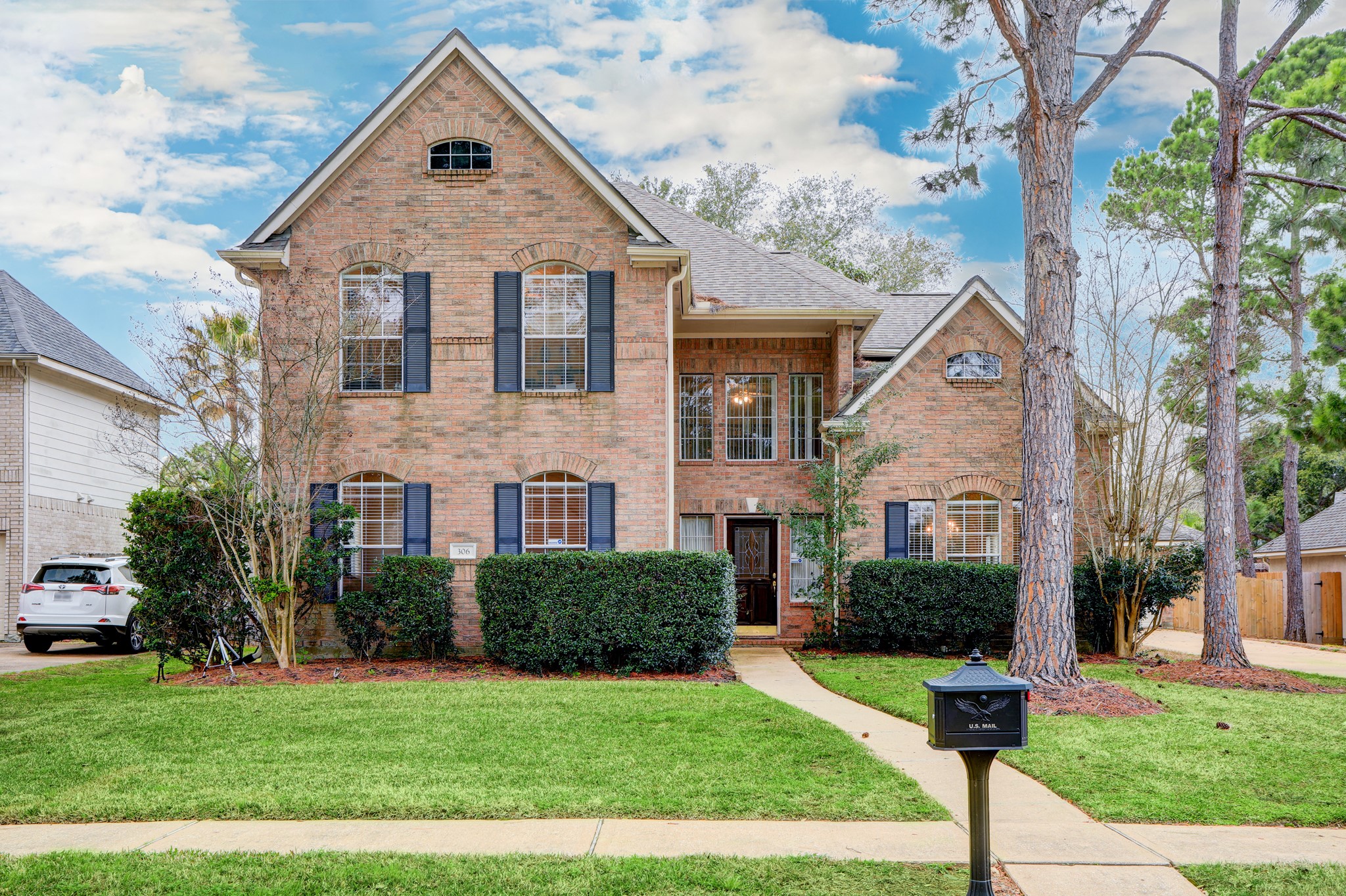 306 S Lake Land Drive League City TX 77573