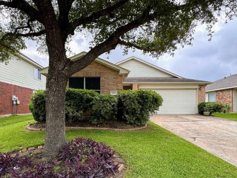 3627 Liberty Square Trail Fresno TX 77545