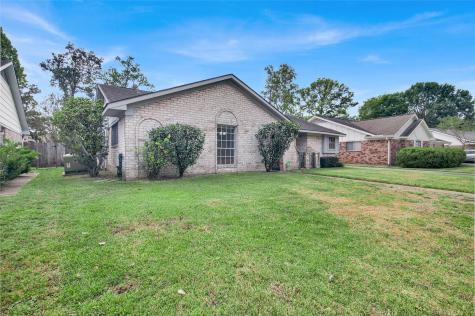 9703 S Petersham Drive Houston TX 77031